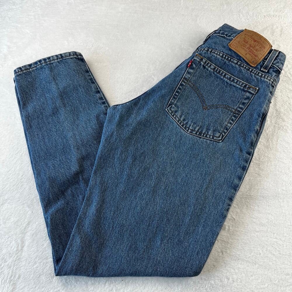 Levi’s 550 vintage women’s Blue Jeans Junior size 13 L tapered Relaxed fit 30X32